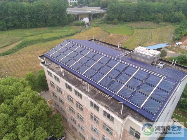 長(zhǎng)沙縣安沙鎮(zhèn)楊梓中學(xué)宿舍太陽(yáng)能熱水系統(tǒng)工程