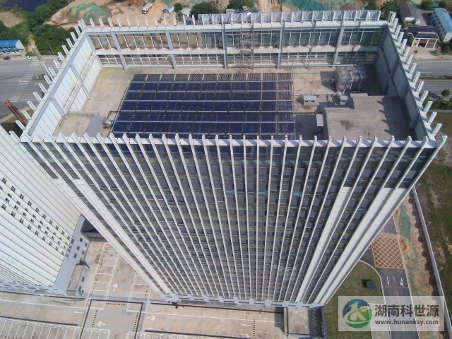 屋頂太陽能熱水系統工程